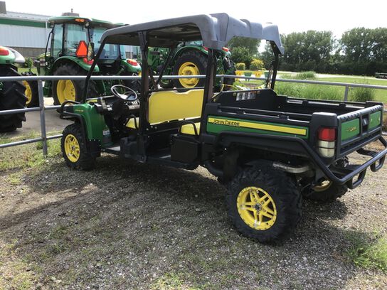 2018 XUV 825I S4 - 444732,  image number 3
