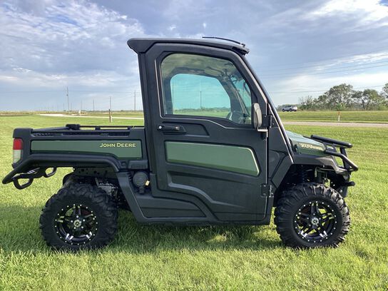 2020 XUV 835R - 430012,  image number 6