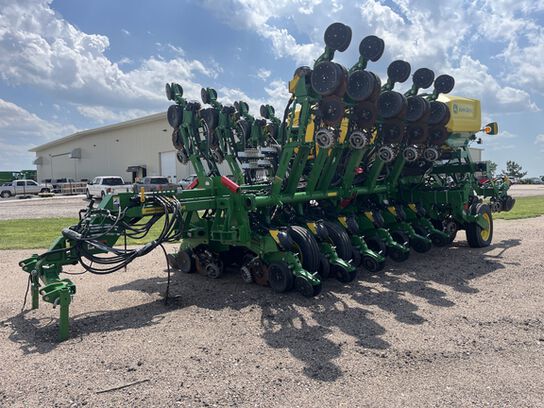 2023 1795 - 433950,  image number 2