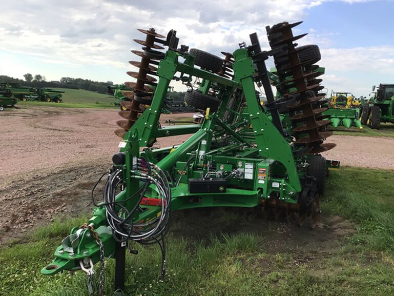2022 2660VT - 433714, 