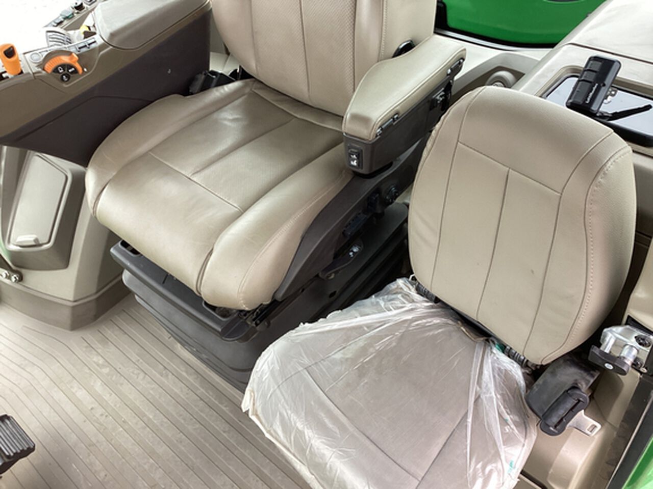 2023 9R 590 - 437069,  image number 9