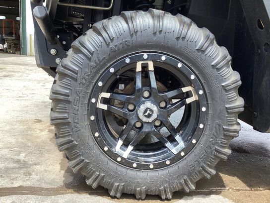 2018 XUV 835R - 439448,  image number 20