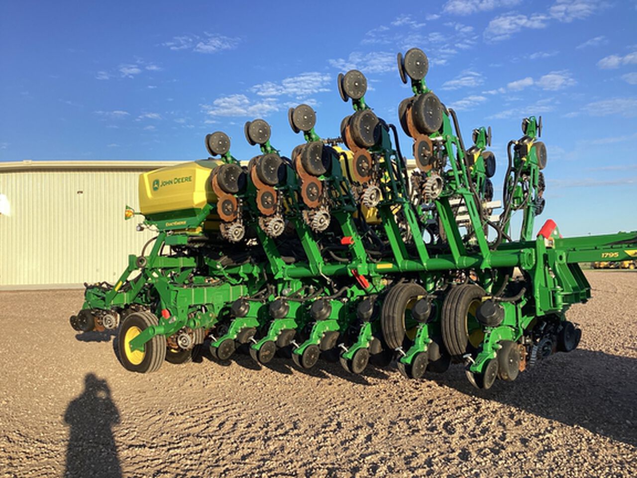 2023 1795 - 433950,  image number 10