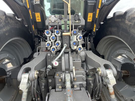 2011 8670 - 440764,  image number 19