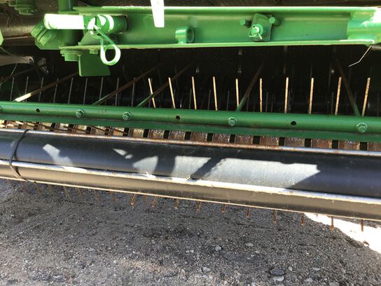 2019 560M - 421157,  image number 9