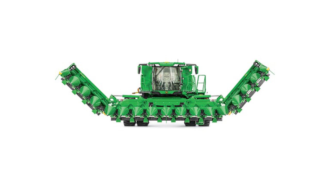 C16F Folding Corn Head,  image number 0
