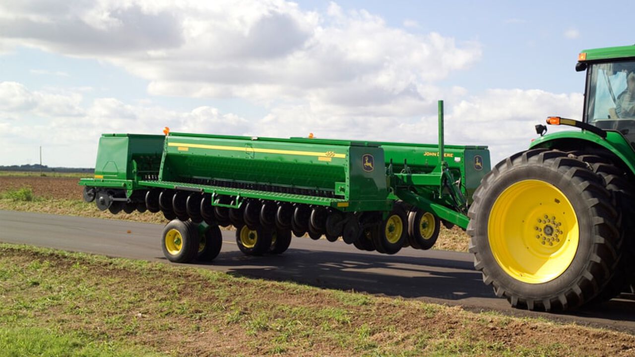 455 Front-Folding Grain Drill,  image number 0