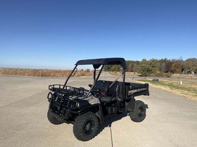 2018 XUV 825E - 435813, 