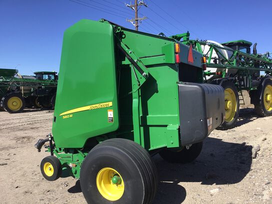 2019 560M - 421157,  image number 2