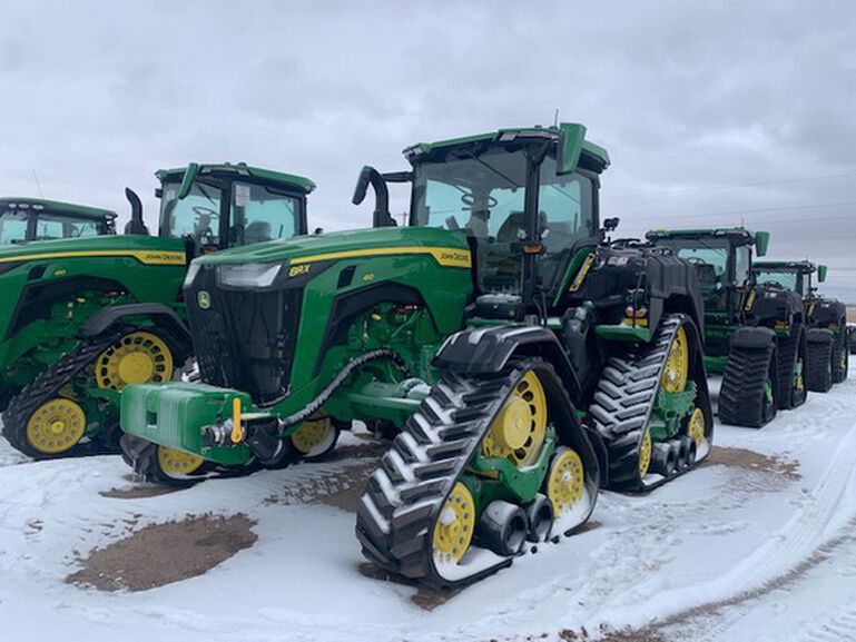 2025 8RX 410 - 442067, 