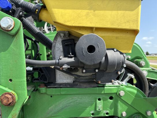 2021 1745 - 440143,  image number 19