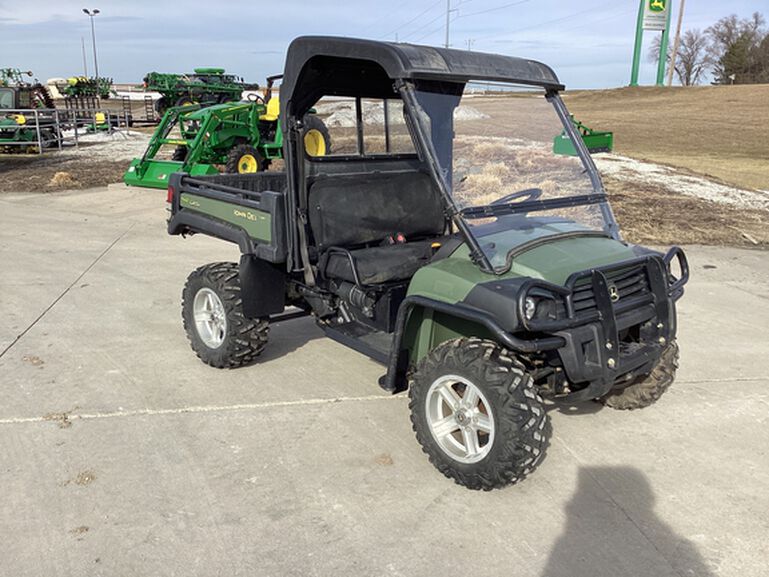 2014 XUV 825I - 427629, 