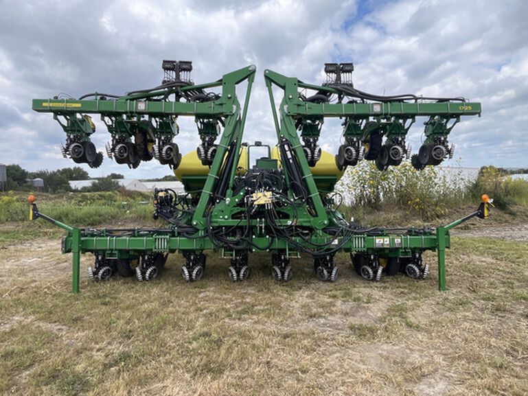 2016 1725 CCS - 439751, 