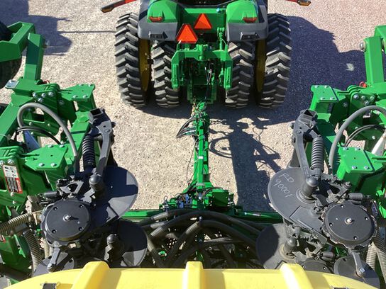 2024 2510H - 438133,  image number 12