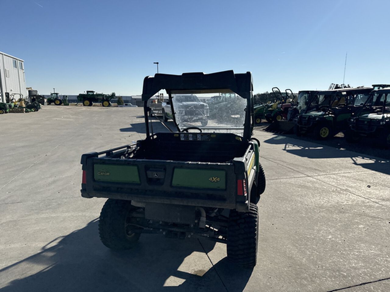 2020 XUV 825E - 435814,  image number 4