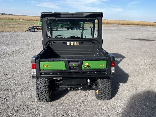 2024 XUV835M - 429707,  image number 4