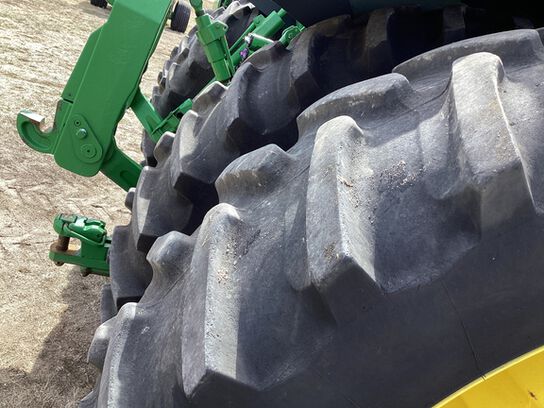 2017 8345R - 437288,  image number 25