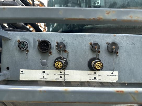 2009 STS12 - 417212,  image number 8