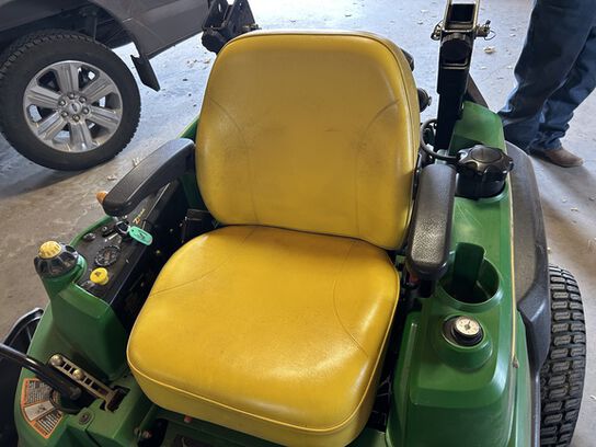 2010 Z930A - 445105,  image number 2