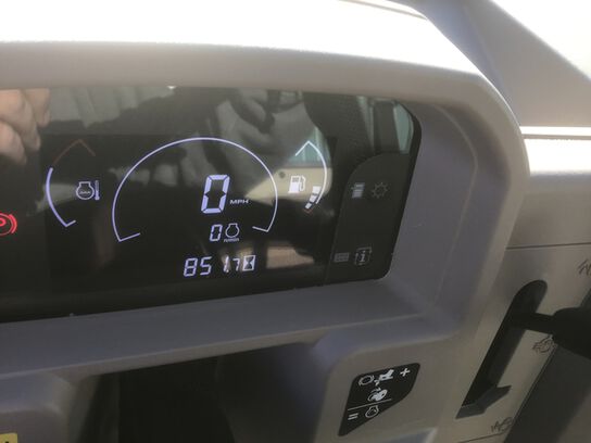 2020 XUV 835R - 441204,  image number 7