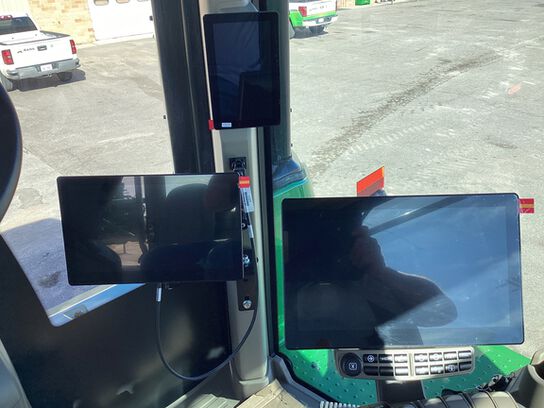 2025 9RX 640 - 442082,  image number 33