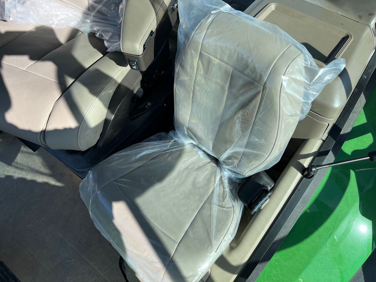 2025 8R 310 - 434718,  image number 12