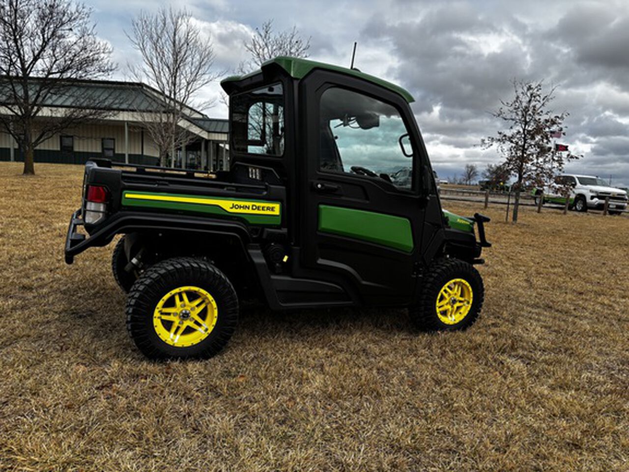 2024 XUV835R - 428283,  image number 12