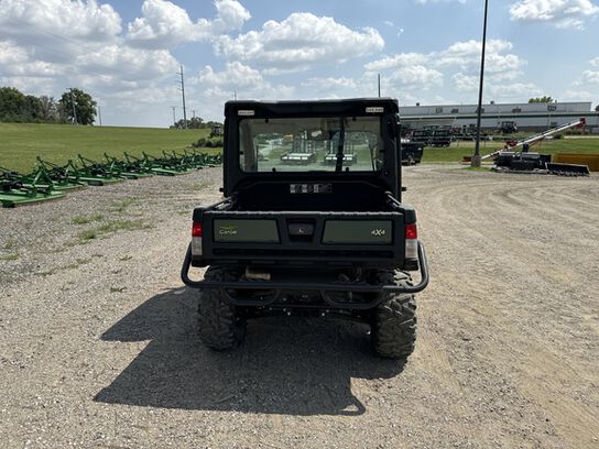 2020 XUV 835R - 424588,  image number 4