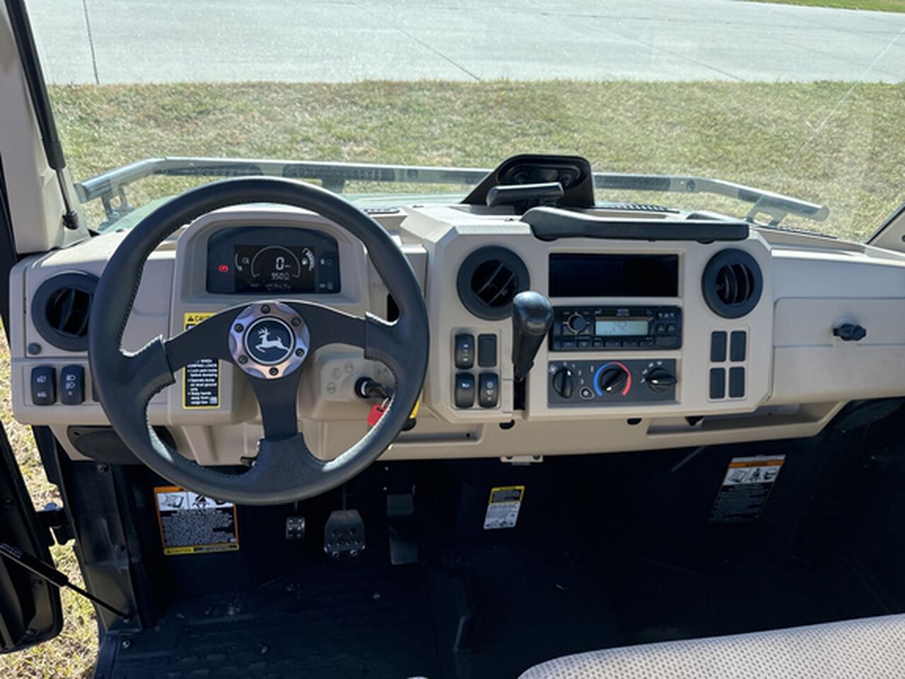 2020 XUV 835R - 430012,  image number 10