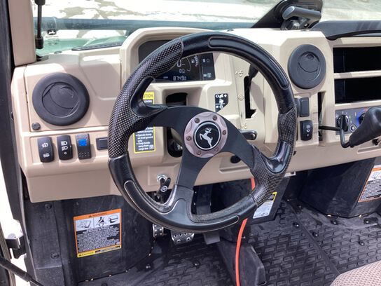 2018 XUV 835R - 439448,  image number 8