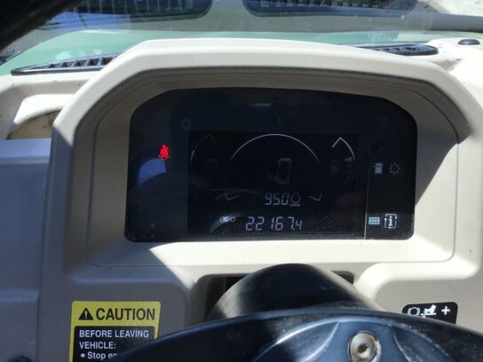 2019 XUV 835R - 438769,  image number 6