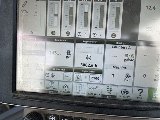 2016 8245R - 438969,  image number 7