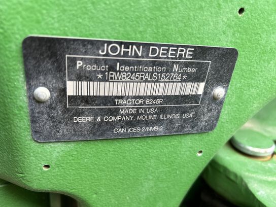 2020 8245R - 429610,  image number 19