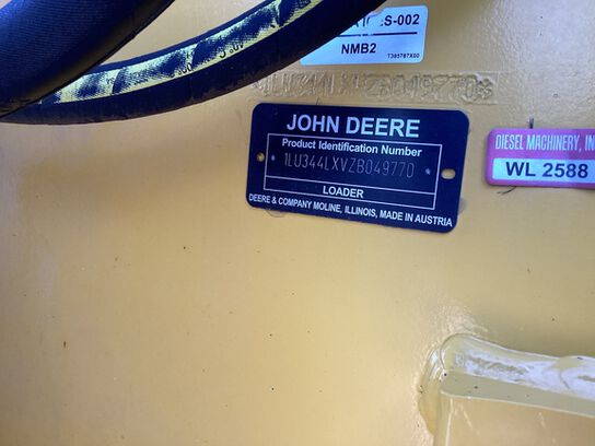 2018 344L - 443275,  image number 26