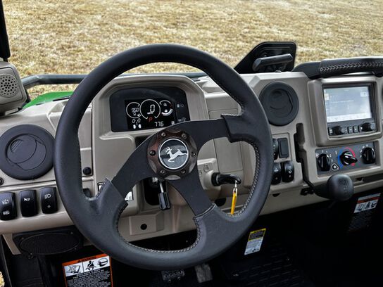 2024 XUV835R - 428283,  image number 21