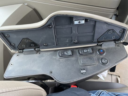 2024 9RX 590 SCRAPER - 418660,  image number 23
