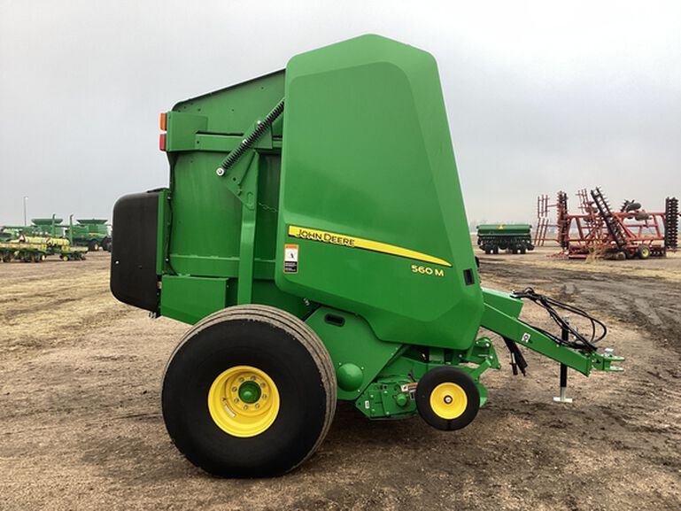 2022 560M - 420071, 
