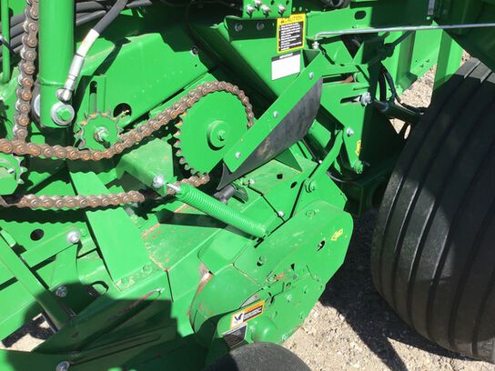 2019 560M - 421157,  image number 10