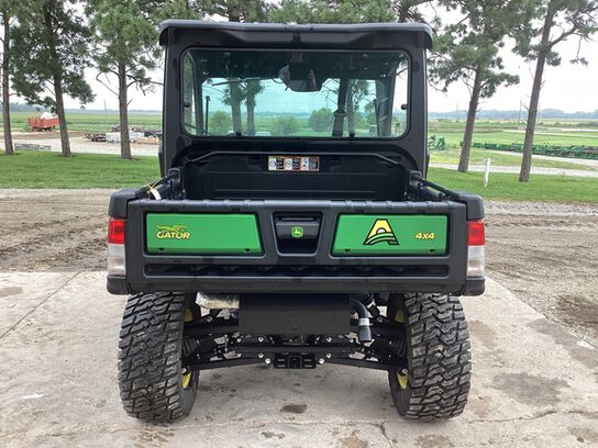 2024 XUV835M - 429708,  image number 4