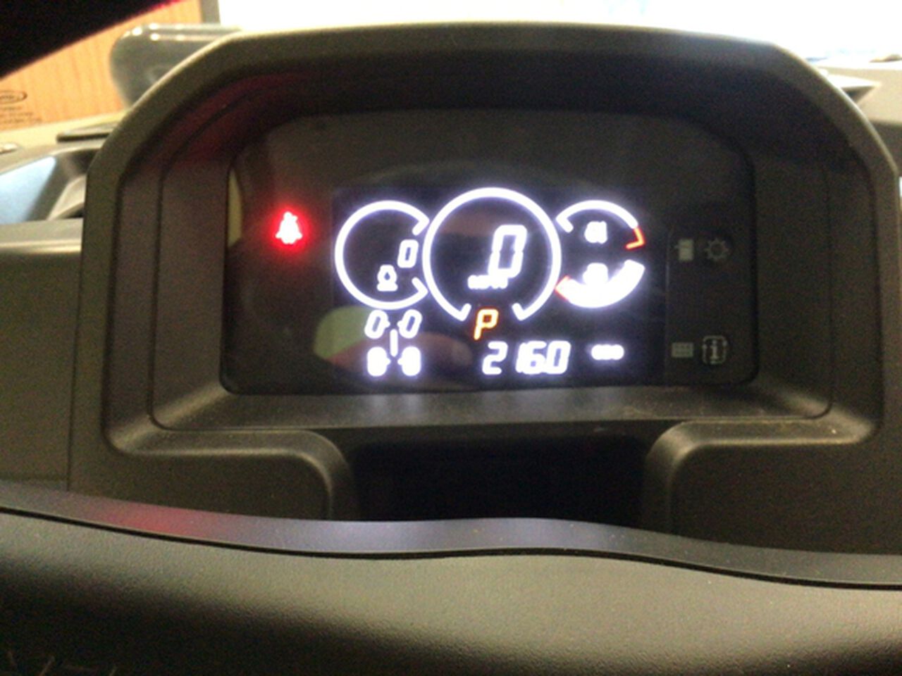 2024 XUV835M - 429704,  image number 11