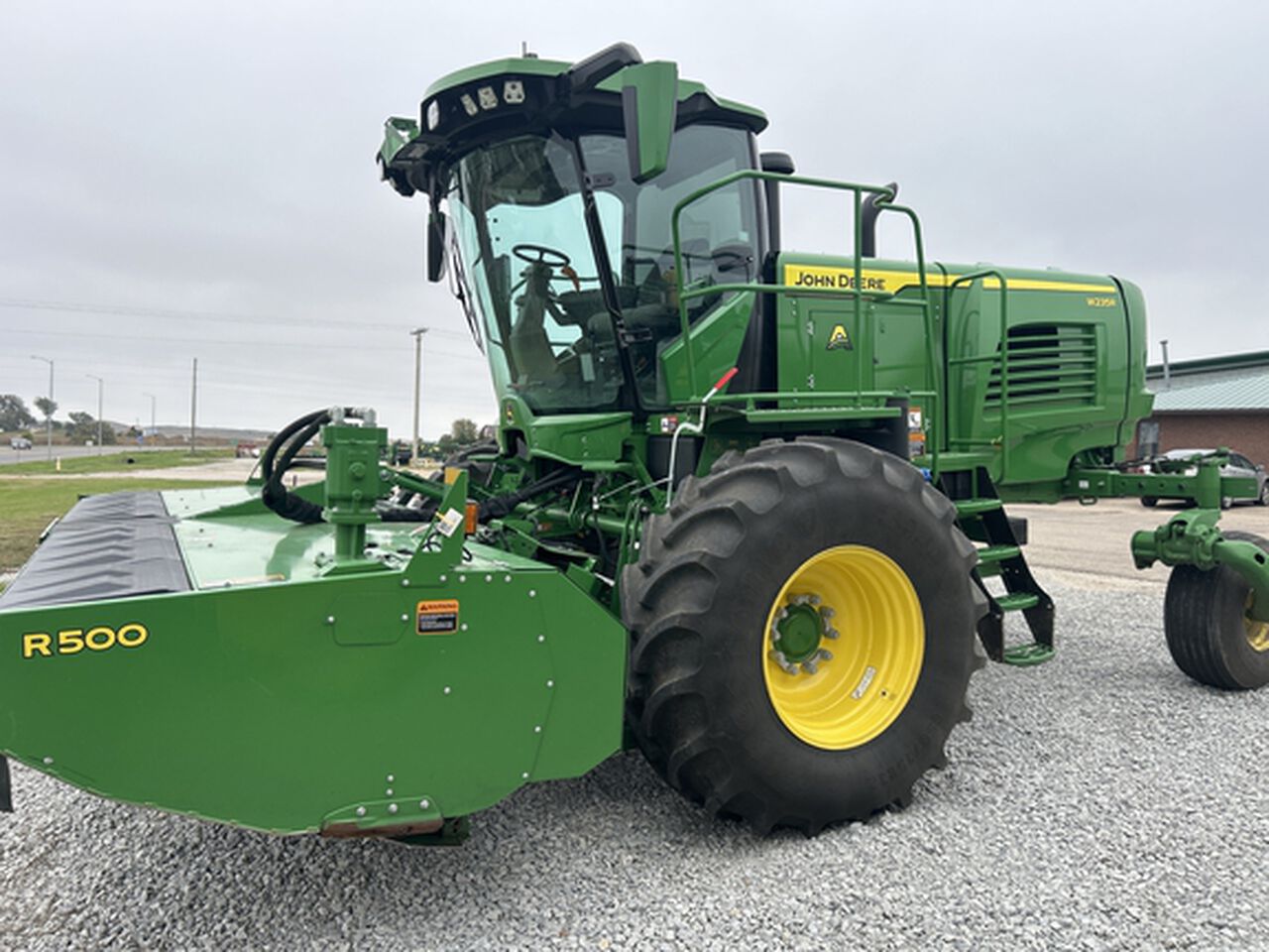 2025 W235R - 442127,  image number 3