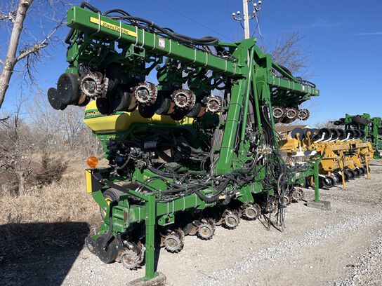 2017 1725 CCS - 418672,  image number 2