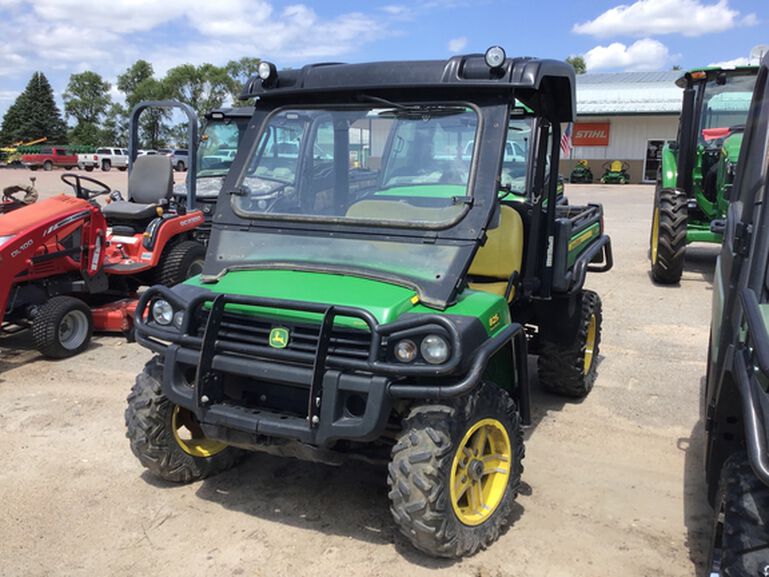 2012 XUV 825I - 411874, 