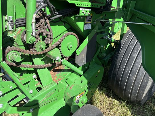2019 560M - 448614,  image number 14