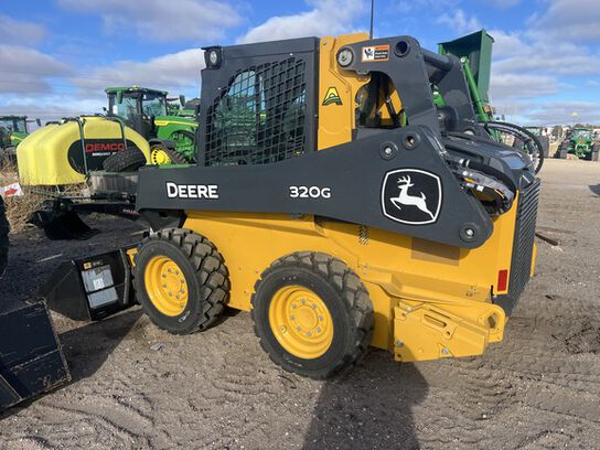 2023 320G - 441986,  image number 3