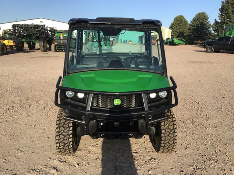 2023 XUV 835M - 412559, 