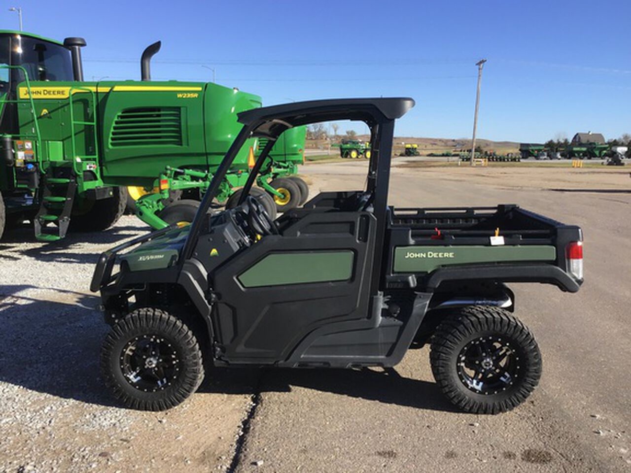 2024 XUV835M - 429712,  image number 3