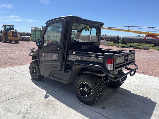 2023 XUV835M - 412941,  image number 5