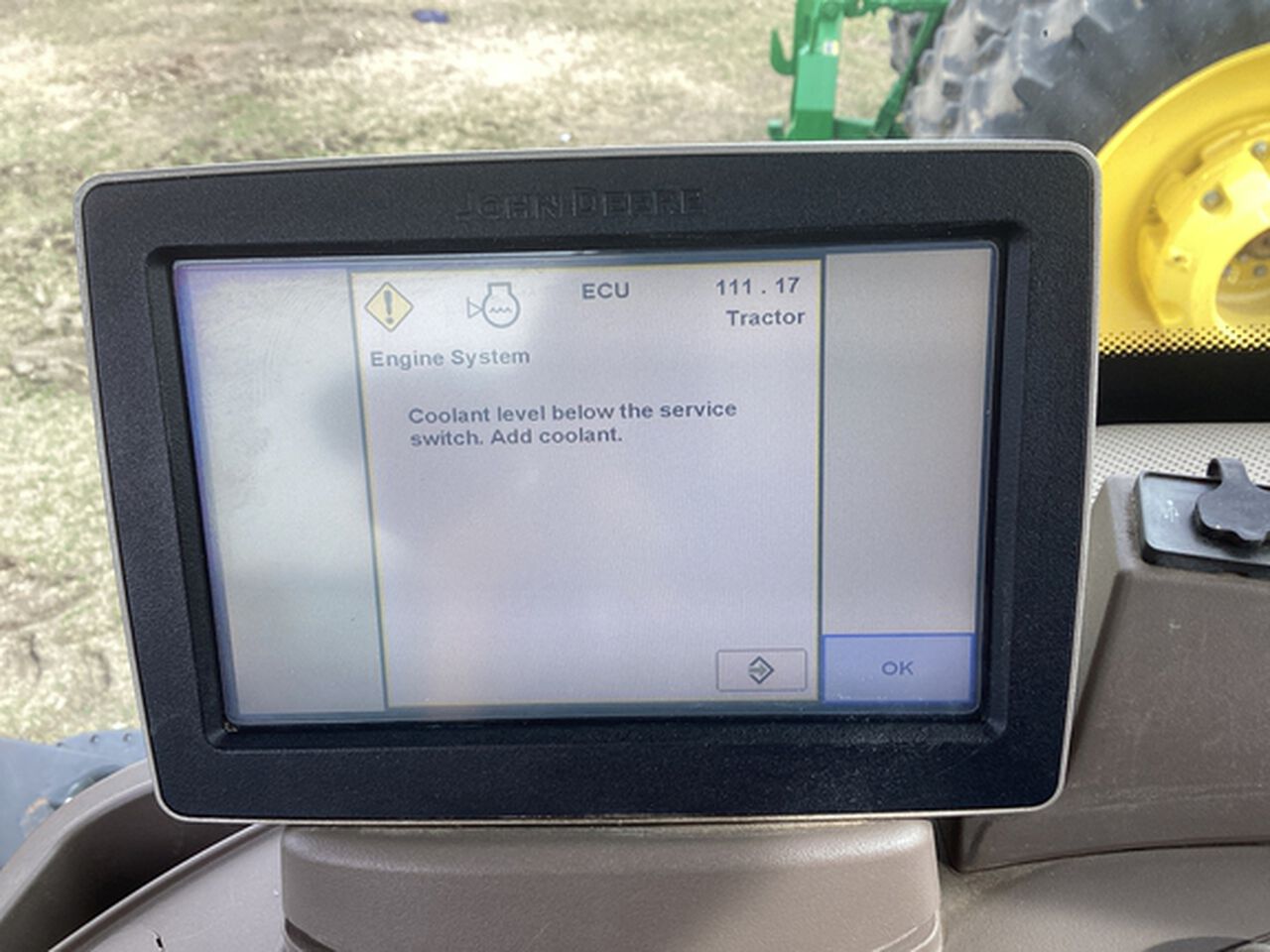 2013 7215R - 430506,  image number 12