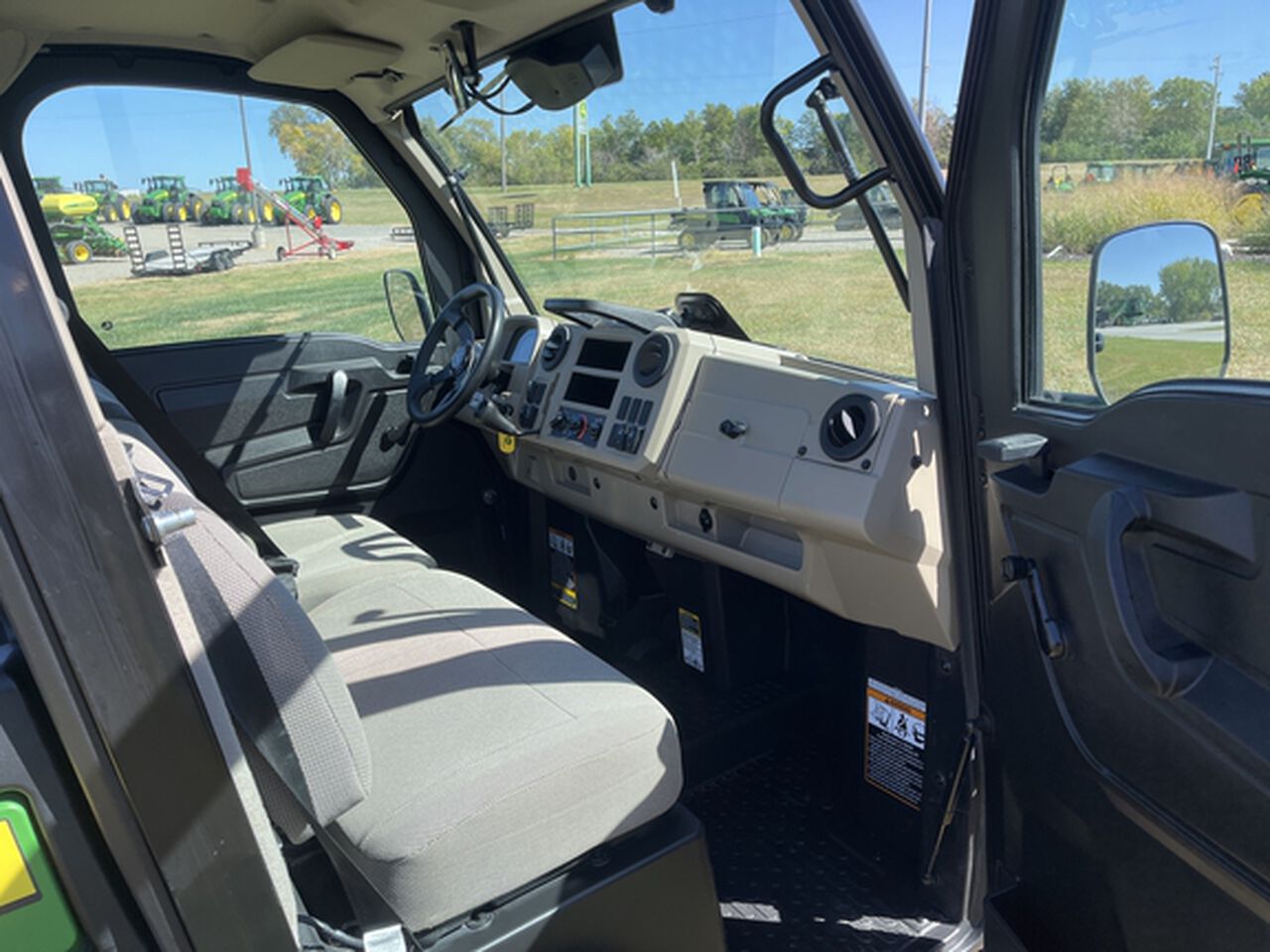 2023 XUV 835R - 429354,  image number 15